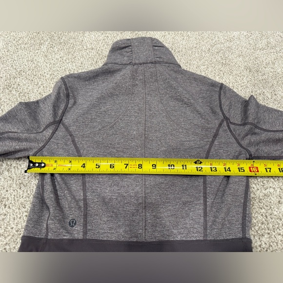 Lululemon Heathered Grey Riding Jacket - Picture 4 of 6